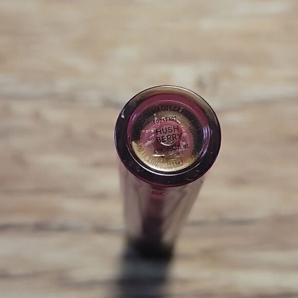 Em Cosmetics Infinite Lip Cloud in Hush Berry - Picture 3 of 5